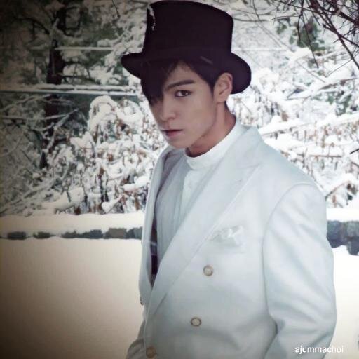 Choi SeungHyun (TOP BigBang) official