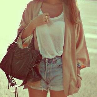 WE LOVE FASHION