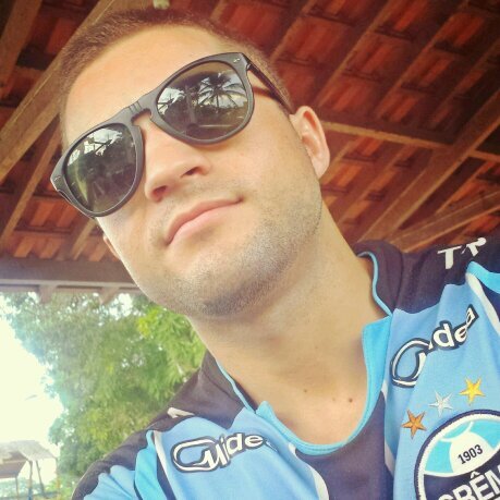 juliander_14's profile picture. 