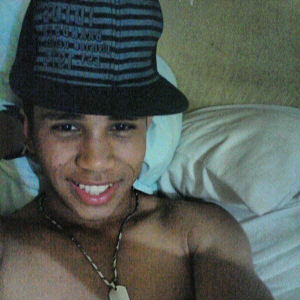 DieggoSiilva's profile picture. http://t.co/4iOVRRaC8t