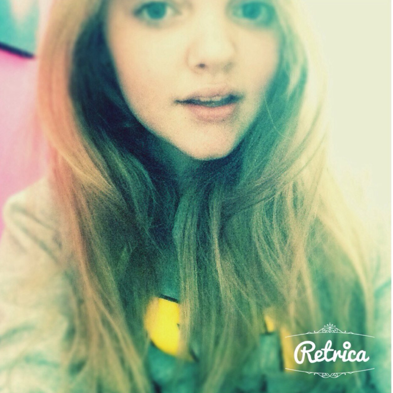 Back-up account:/ go follow my other account: miaaxo_ The Midnight Beast 
  Stef+Dru+Ash Dream as if you'll live Forever, live as if you'll die tomorrow;)