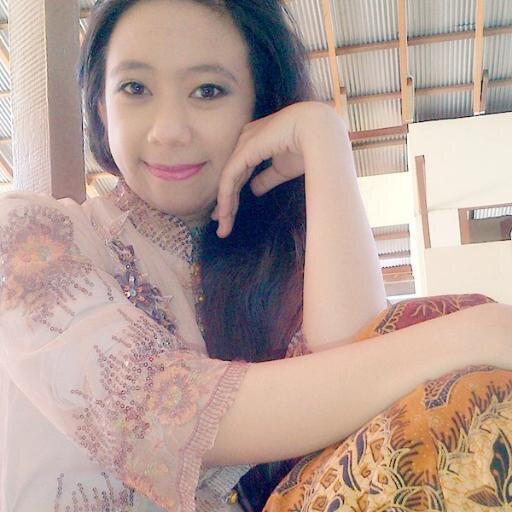 RhenySeeShijifakofu_iblisMungil SM.D3.Keb
