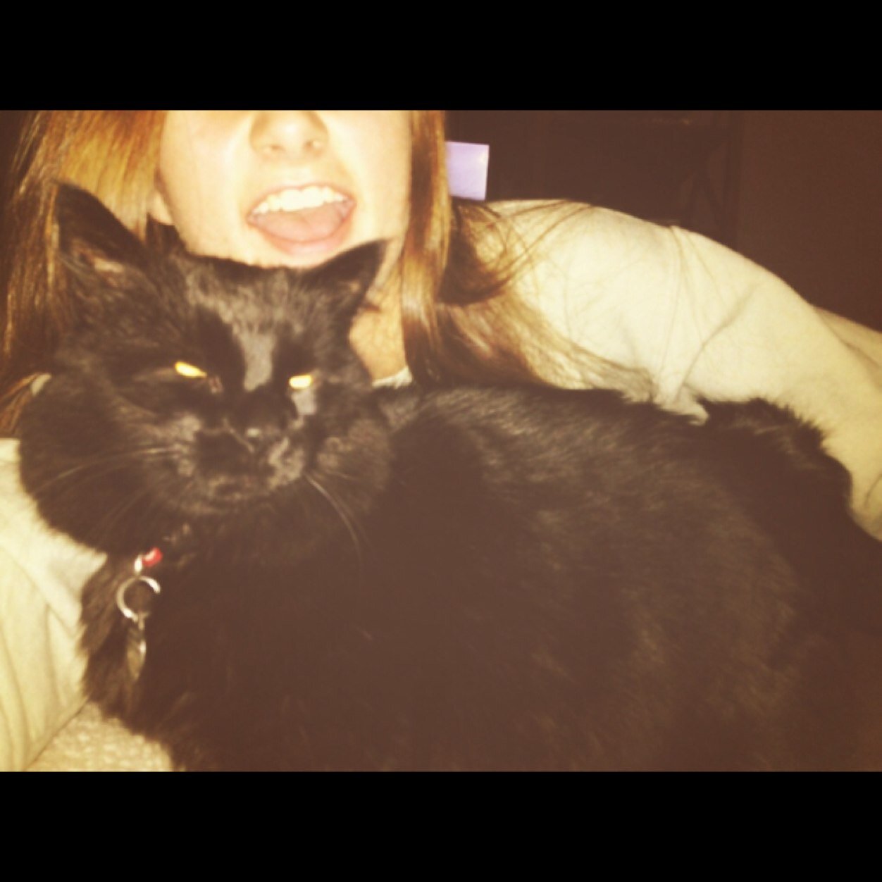 moonvibes_'s profile picture. Lost but you can follow