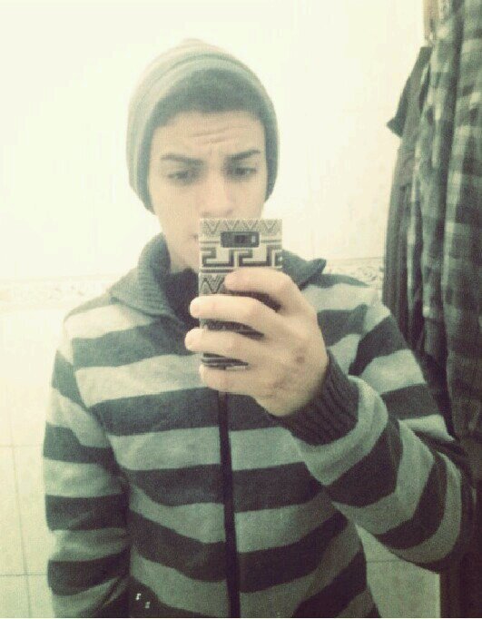Tudo o que você não precisa saber é qie eu twitto . Whats : 32 84695993