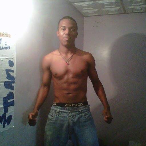 Seguinos en Facebook: 
https://t.co/c6AC7STuy7 

Twitter personal @PoetaWilliams29 · https://t.co/c6AC7STuy7