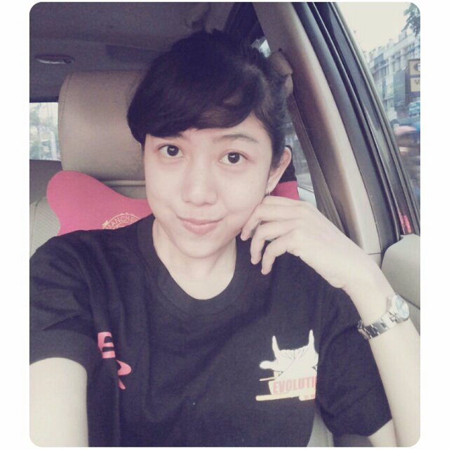 shirlyily's profile picture. 