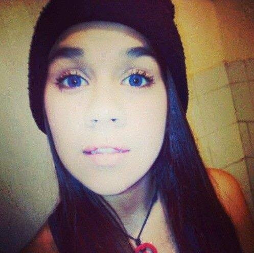 Skate and Destroy ♥╰ɵ───ɵ╯