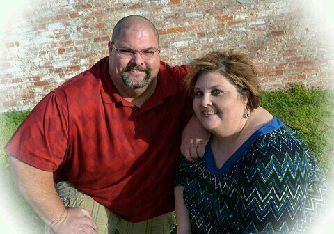 Everyone is famous in a small town.  This twitter will be a bunch of randomness from my vida loca.