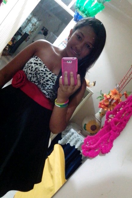 me gusta cantar , actuar y bailar   XOXO