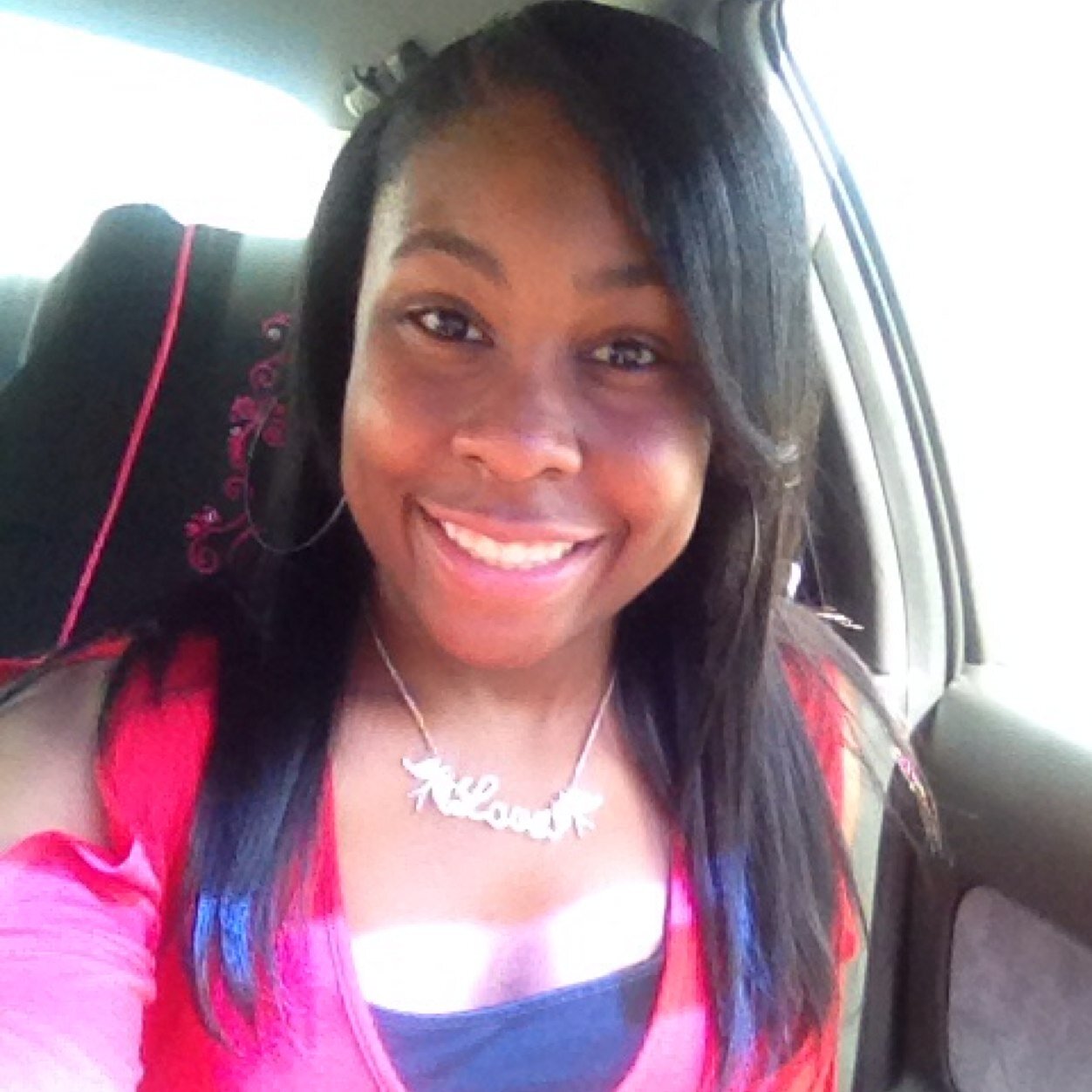 Sweetheart till i die! Follow me ill follow back. Follow on instagram- Oookillumdimples