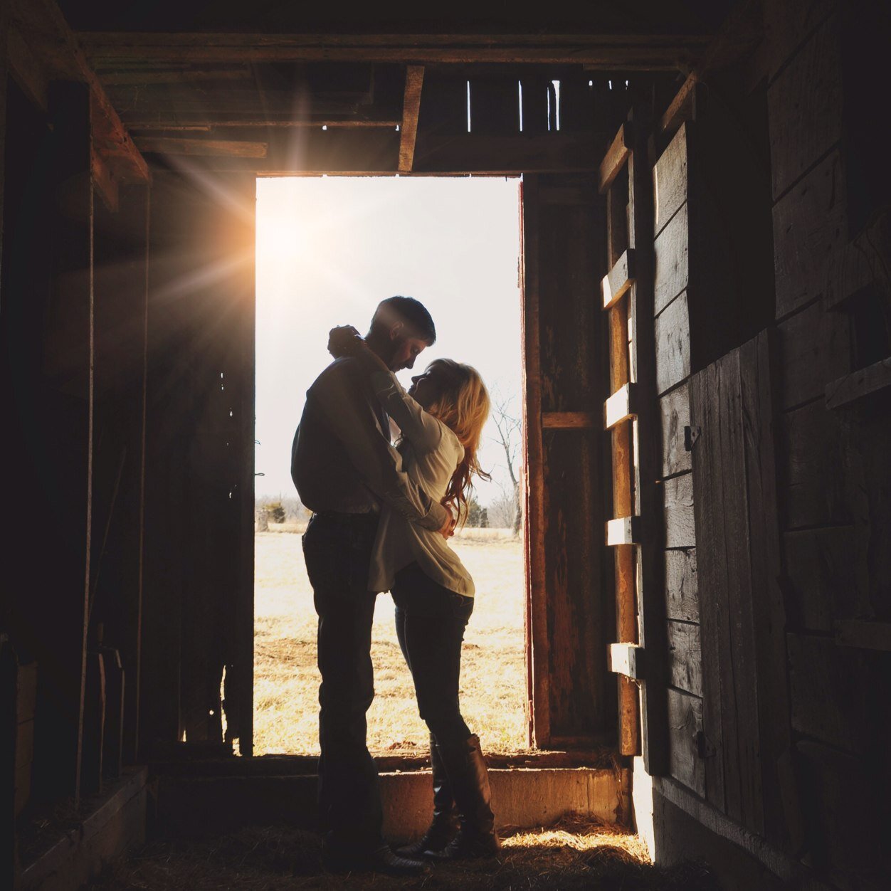 FreundTyler's profile picture. Custom knife builder and rodeo cowboy. Livin that good life with a good wife and a baby on the way.