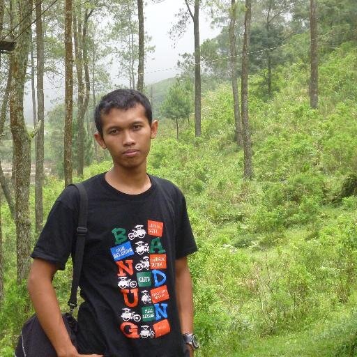 nurilanar's profile picture. hidup sukses q di perjalanan q selma menempuh karir q