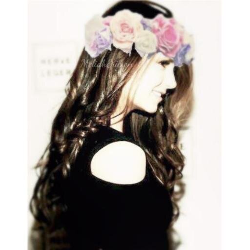I prefer not to have a bio||RP||1/7 of the flower crown crew