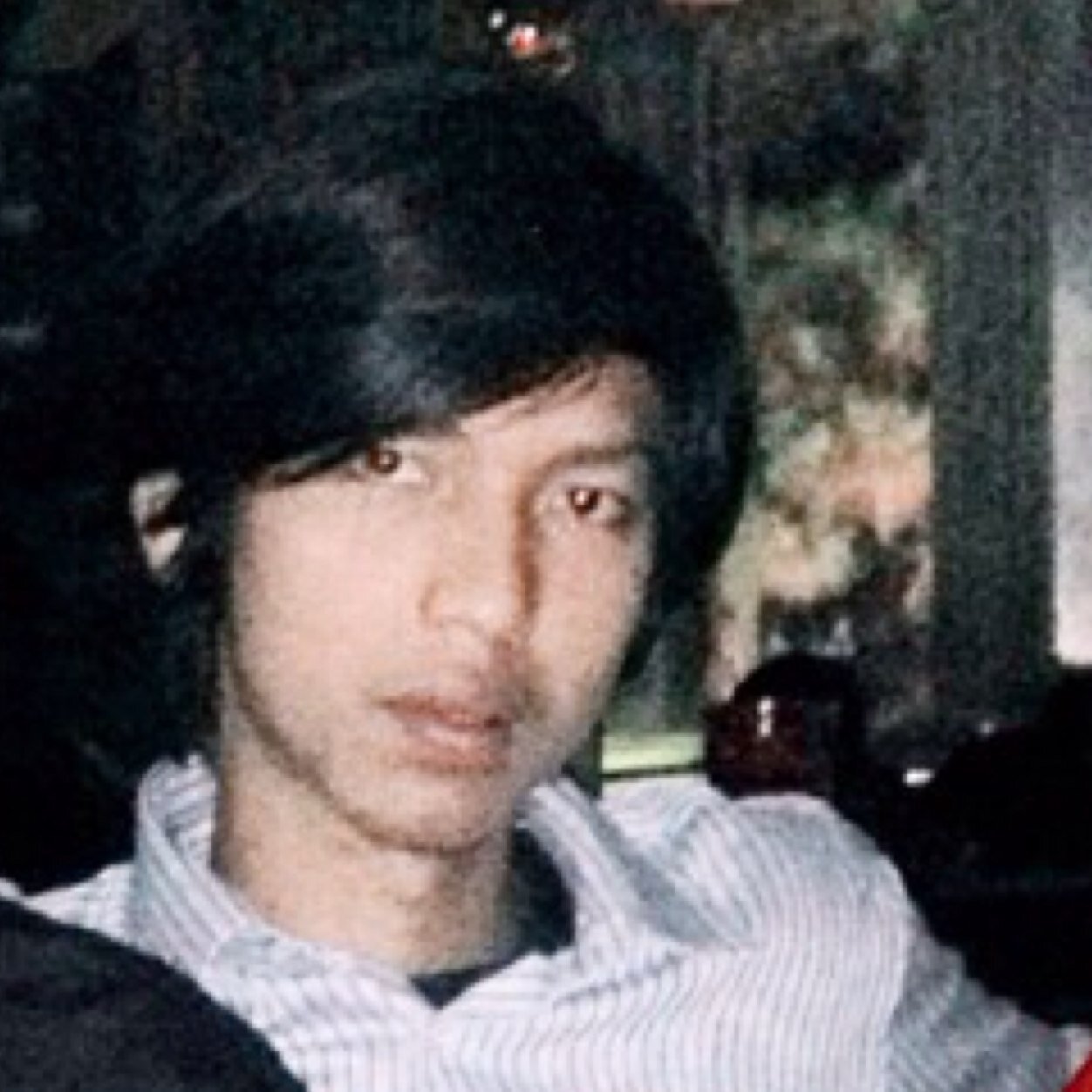 Rendz_ch's profile picture. let go of what was to make space for what will be