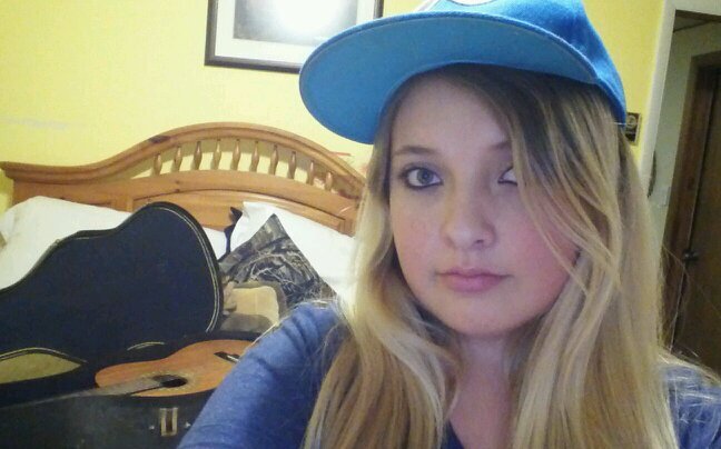 katiee_pattison's profile picture. Im a directioner don't like it too bad get over (I'm not weird I'm limited edition bitches 8D)