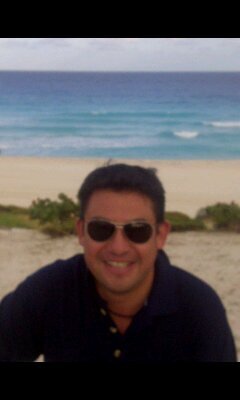 Jugador Profesional, dicharachero, Creador del Martes Europeo, Motocicleto, Tifosi
Amo y Sr. de 3 chaparritas y Maki