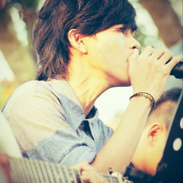 DhyankSaputra's profile picture. Life is music