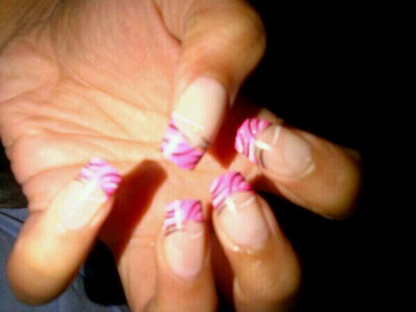 jay1_sara's profile picture. 