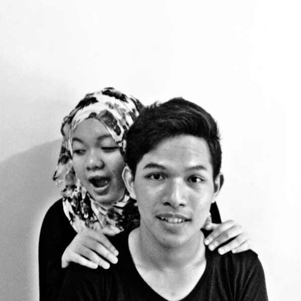 Selangkah anak perempuan keluar dari rumah tanpa menutup aurat, maka selangkah pula ayahnya itu hampir ke neraka - Abu Hanifah | Part of #I9MSHS.
