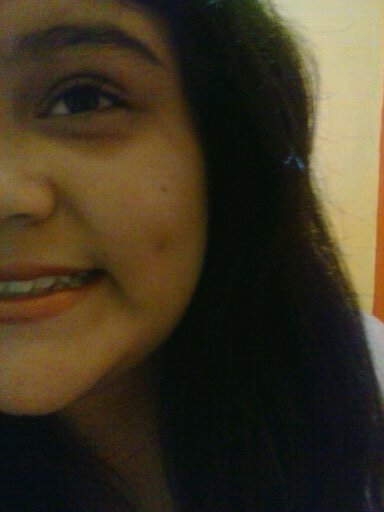 !!!(:Only half a blue sky, kinda there,but not quite i'm walking 'round with just one shoe, i'm half a heart without you(:!!!