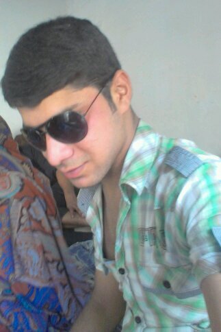 Am a cricket lover shahid afridi iz my first love facebook Raheelrana59@gmail.com Qeep id RaheelRana591