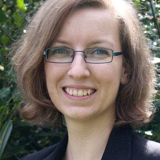 naaak's profile picture. Serienfan, Strickliesel und Geschäftsführerin von @my_Fanbase (https://t.co/0wjVmh855k).