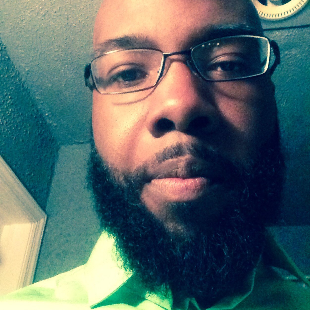 #EIT, #Entrepreneur, #Mentor, & #Philanthropists. Passionate seeker of knowledge. A humble student of life. God fearing man who always aims with purpose.