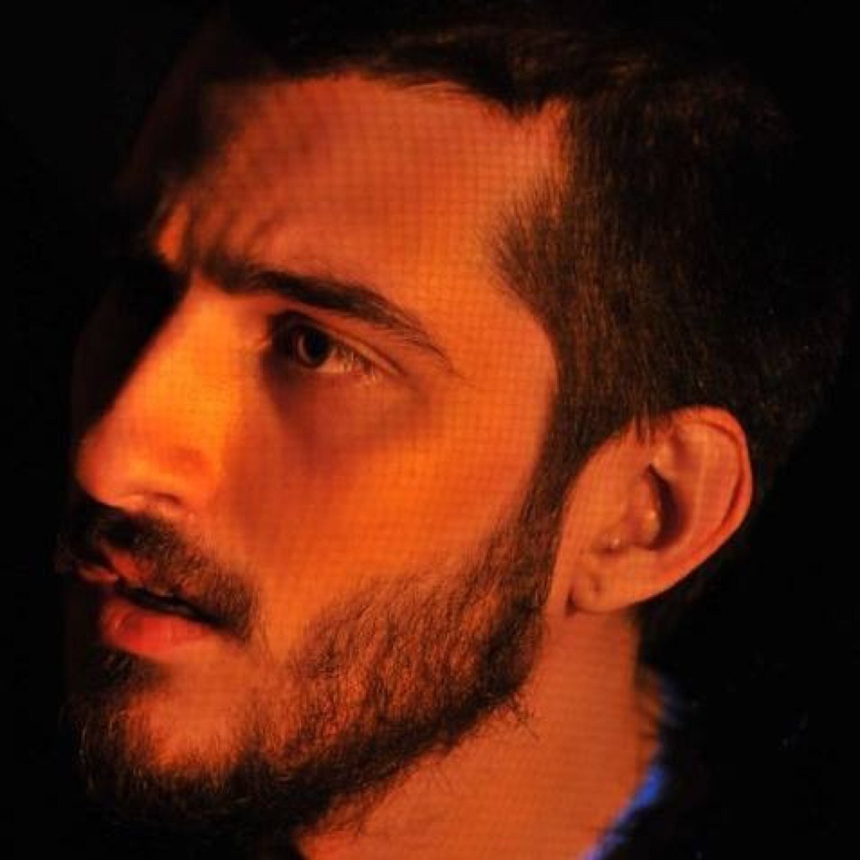 instagram: cihanesn