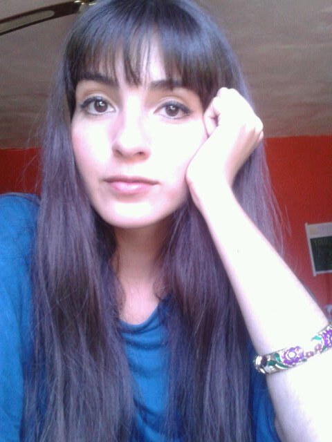 AlezitaRod's profile picture. Tirando hate con mucho amor. Enamorada de los tacos. Dormilona por placer, por convicción. Fiel fan de Audrey Hepburn.