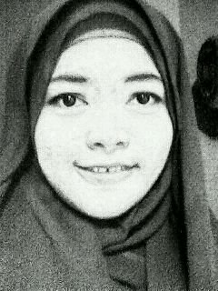 harus tetap semangat untuk menggapai mimpi... yuni bisa... keep smaile :)