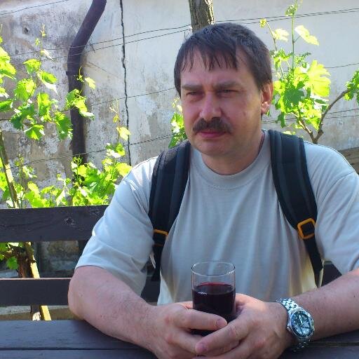 DmitryRazhev's profile picture. 