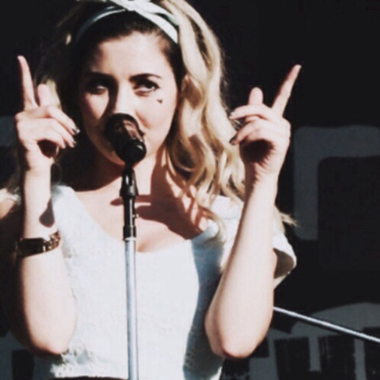 All I really want is to be wonderful.♡ |RP/FL|