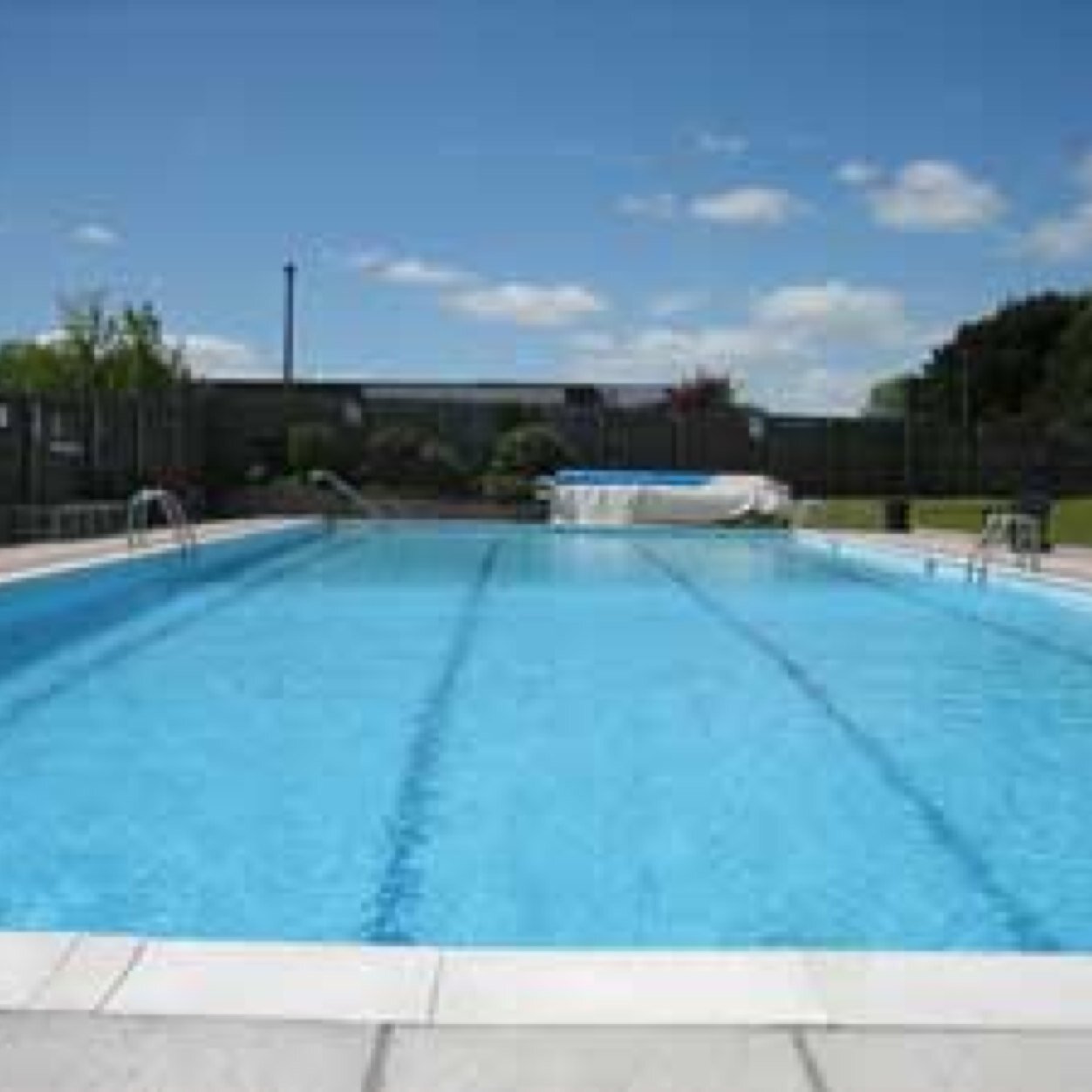 Dartmouthpool's profile picture. Official twitter account for Dartmouth Outdoor swimming pool Follow us for regular updates about the pool's activity this season.