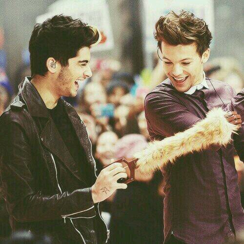 Can you please follow @niallftjmo and not this acc? :)