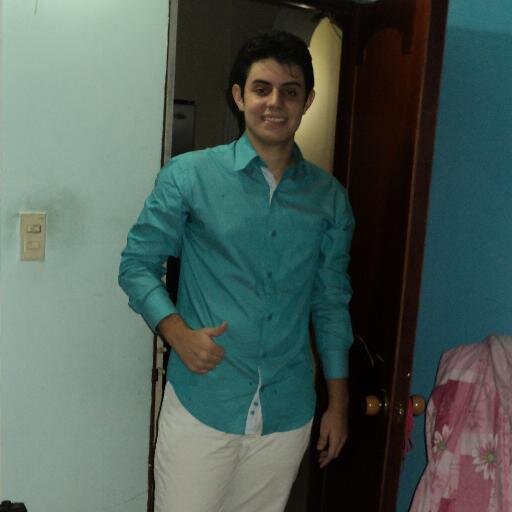 Emprendedor y Coach de Be - Business Education 👌👊 
Fundador de: @Baluhstore👔👗🎩👑
y próximamente nuevo proyecto en marcha