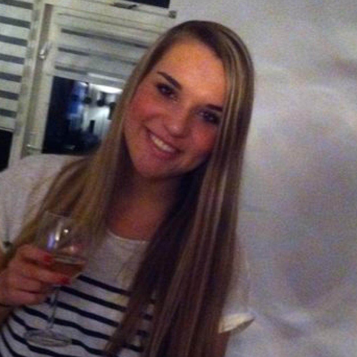 kusjeloes22's profile picture. hockey // love