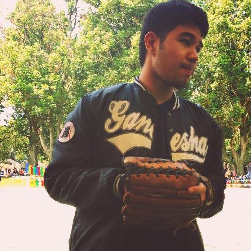 right-handed pitcher and left-handed batter, still learning bass till' now... | @SBMITB_2015
