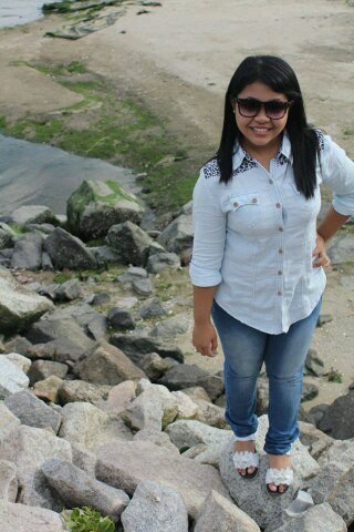 AzwaAzwx's profile picture. 