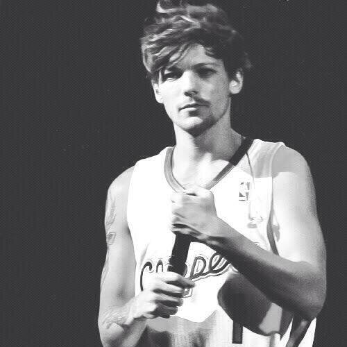 SellyCeren's profile picture. Directioner, Selenator,