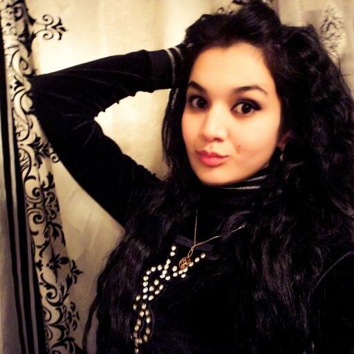 Farzona_18's profile picture. 