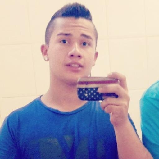 É necessário sempre acredita qe um sonho é possível qe o céu é o limite e você truta é imbatível! (8) Prazer @1PerdidoAee  *-*