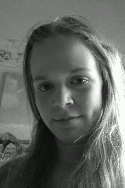 Zomervakantie! Enjoy! LOVE THE HUNGERGAMES!