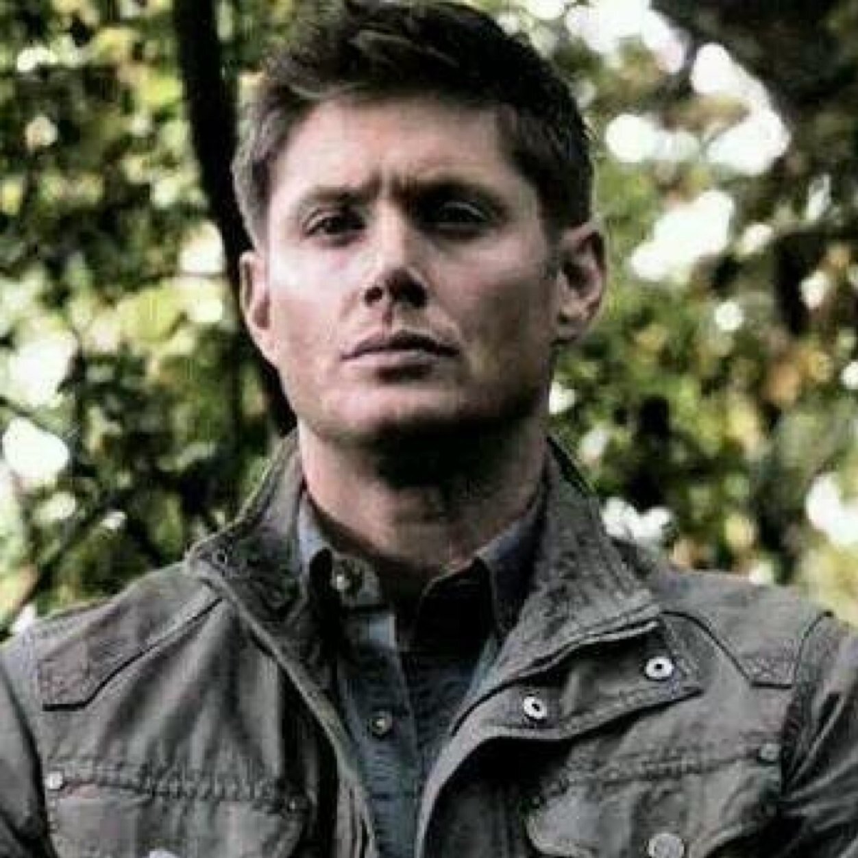 HuntingAndPie's profile picture. [SPN RP] Hunting with @MooseNamedSam and Cas #Taken by @BlackEyedRubyWi