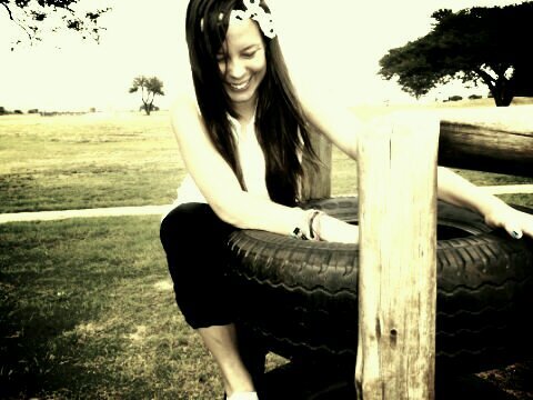 watherverlova's profile picture. #lovatic ,animals,photos, xbox,:D ,laughs,little kids,:P,tumblr, friends,oreos ,words with meaning,music,afrikaans,brunette,follow for a follow back :)