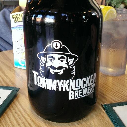 Beer lover and home brewer living in the heartland.