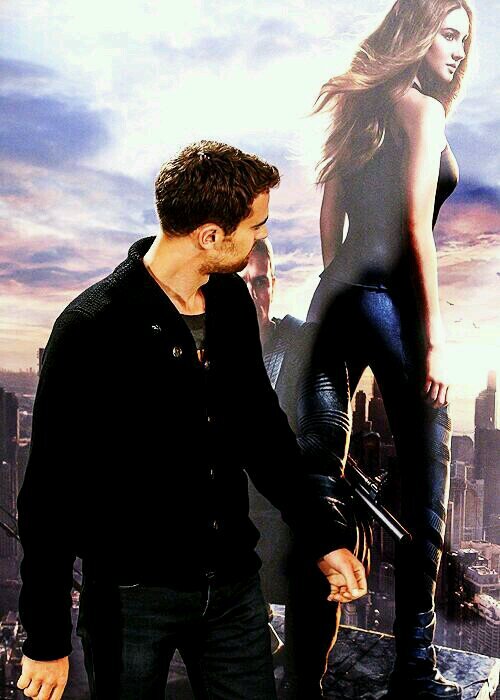 ElOkayDeFinnick's profile picture. Potter en boxers