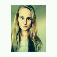 simone' (@simone__o) 's Twitter Profile