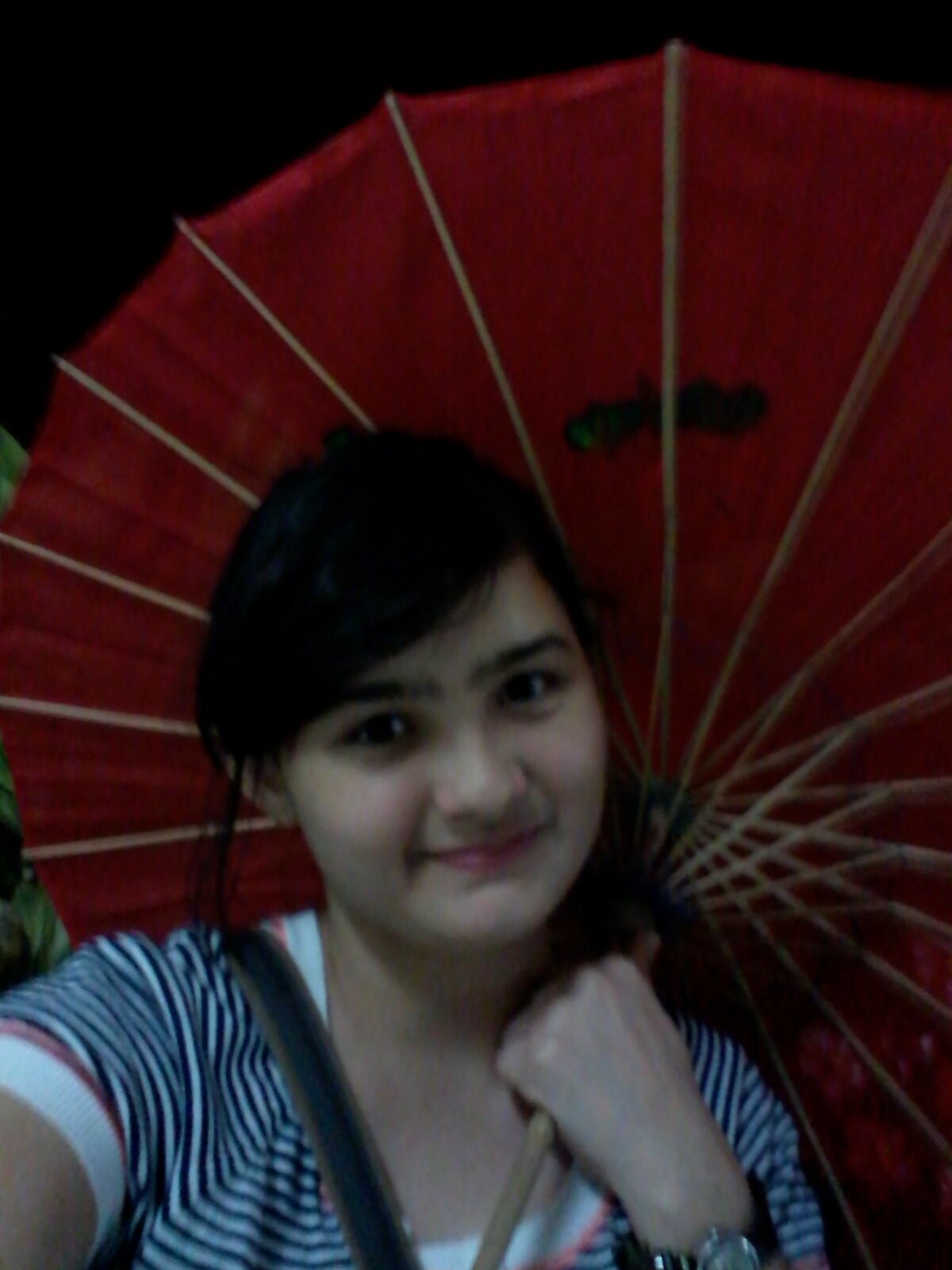 Bueno soyseguidora de Dios, amante de la tecnologia,del buen cine y de la musica. :) and i am ㅋㅋㅋ type .. ^^