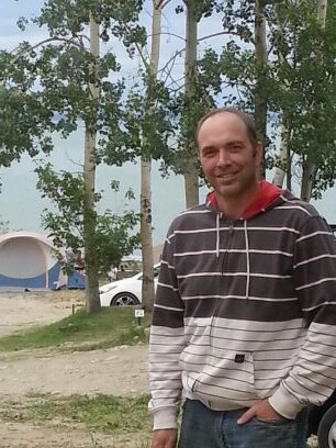 BertinLuc's profile picture. Père de famille; Amoureux et sportif; Demi marathonien en route vers mon premier marathon