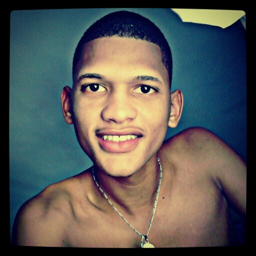 OFFiCiAl Twitter ★leøиαяdø seveяiиø★ SiiGUEME & TE SiiGO (private property).....